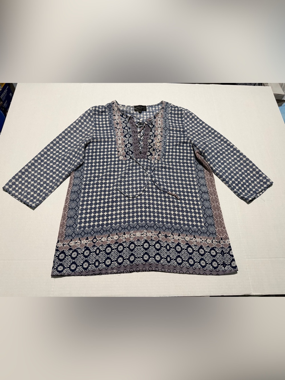 Romeo & Juliet Couture Navy and White Tile-Print Blouse